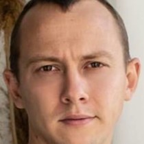 Александр Кольцов