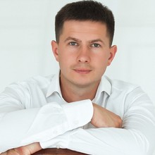 Максим Политов