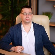 Евгений Ольнев