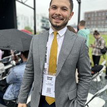 Руслан Ахметгалиев