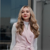 Полина Хромова