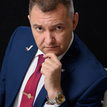 Максим Стрельцов