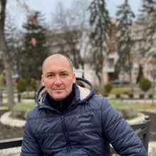 Виталий Попов