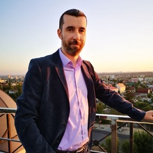 Сергей Ольштынский