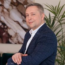 Максим Михайлов