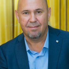 Расых Салахов
