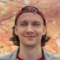 Сергей Белов