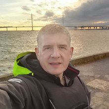 Леонид Арасланов