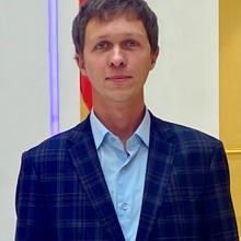 Владимир Дебелов