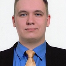 Артём Мирошников