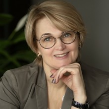 Галина Емельянова
