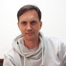 Олег Курнявко