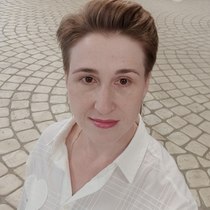 Елена Ломанова