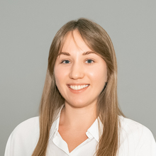 Анна Иванова