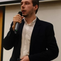Леонид Потапов