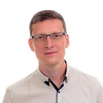 Денис Степанов