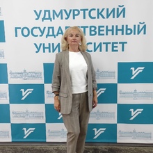 Лариса Баталова
