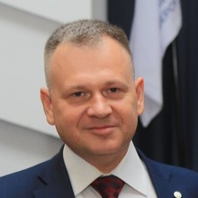 Олег Слаутин