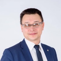 Александр Николаенко