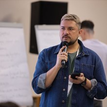 Александр Выходцев