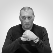 Максим Томских