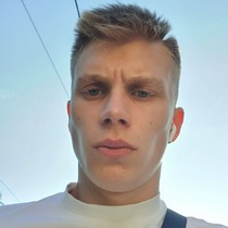 Андрей Иванов