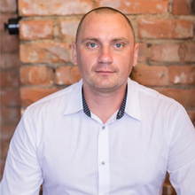 Александр Сальников