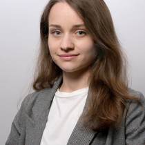 Любовь Батманова