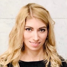 Светлана Леонова