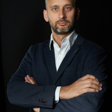 Петр Елизаров