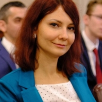 Регина Исхакова