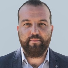 Антон Мехряков