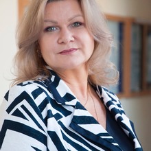 Елена Бессонова