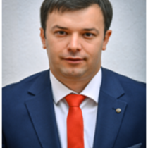 Петр Николаев