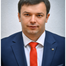 Петр Николаев