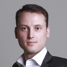 Владислав Новиков
