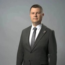 Александр Яковлев