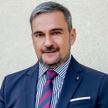 Роман Ищенко