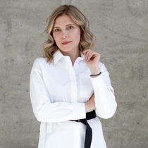 Анна Денисенко