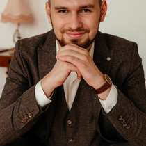 Александр Криушичев
