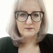 Елена Петрова
