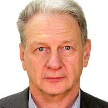 Виктор Махалин