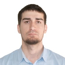 Адам Менциев