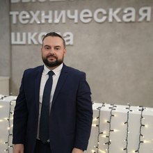 Дмитрий Алгазин