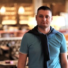 Евгений Алханов
